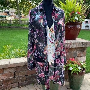 Carmen Marc Valvo swim coverup. Sheer shirt style with buttons